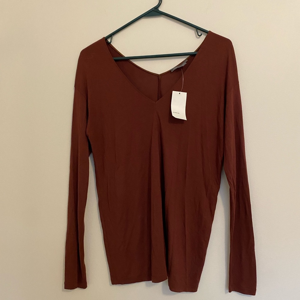 NWT Vince brown/burgundy long sleeve v-neck tee in size small - Picture 5 of 6